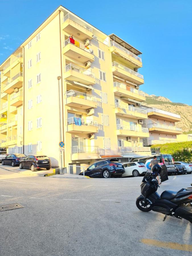 Petra Apartment *